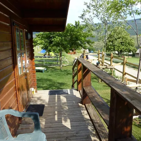 Camping Ferme De Bourras *