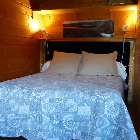 Camping Ferme De Bourras *