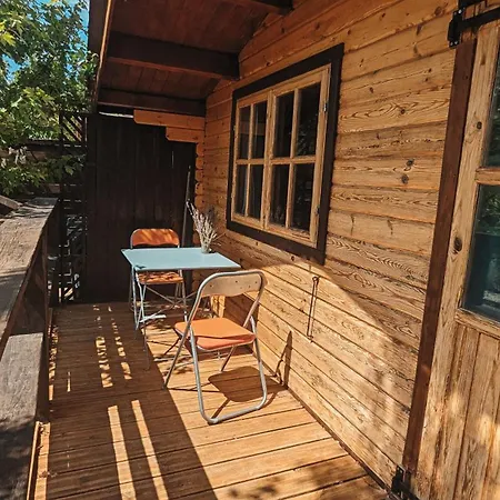 Camping Ferme De Bourras